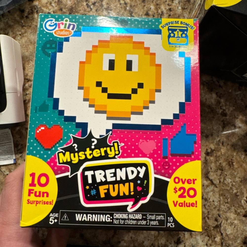 Mystery Trendy Fun Toy - Multicolor Grin Studios Fidget Pack
